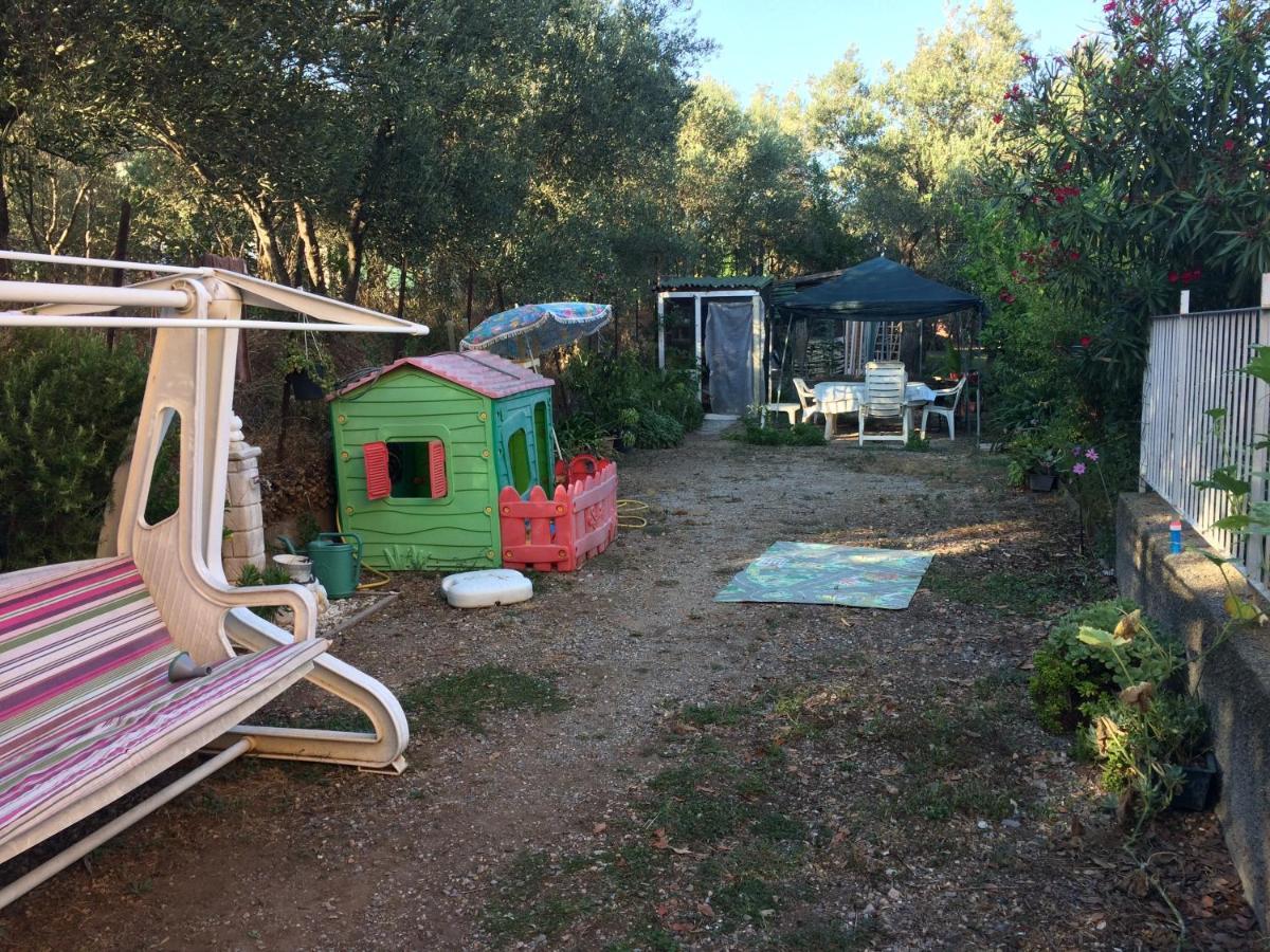 A Casa Di Nonna Luciana - Trilocale Con Giardino Apartment Ceriale Luaran gambar